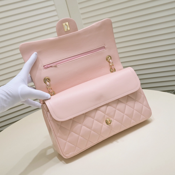 シャネルバッグ素材ディテール